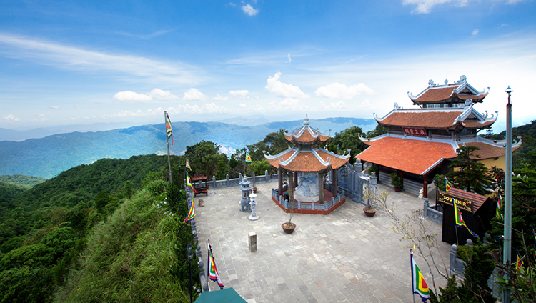 tour-ba-na-hills-massage-hoi-quan-dong-y-da-nang