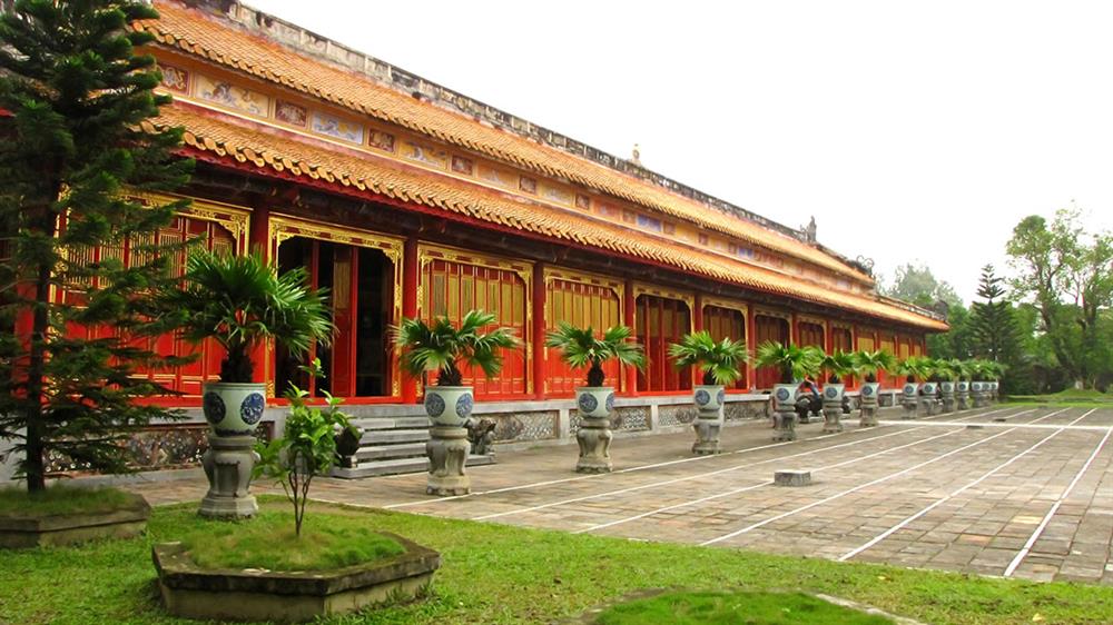 03. Khu vực miếu thờ