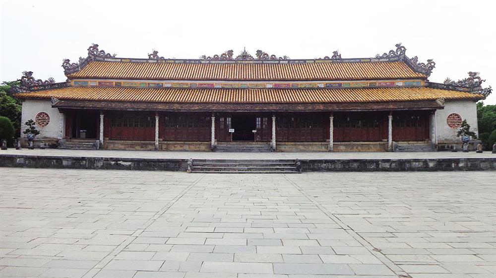 02. Khu vực cử hành đại lễ