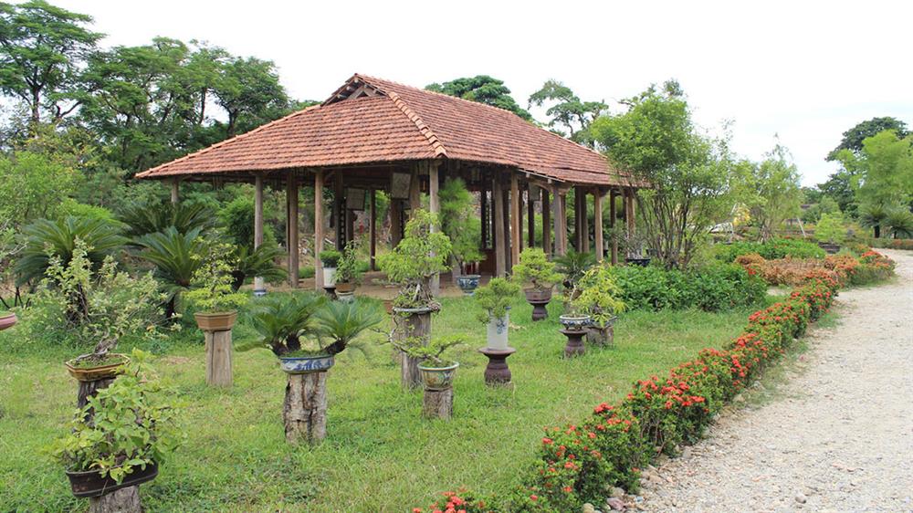 05. Khu vực vườn Cơ hạ, điện Khâm văn
