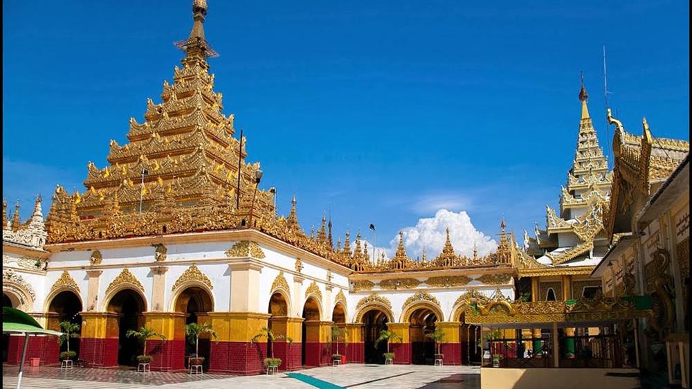 01. Dạo quanh tham quan đền