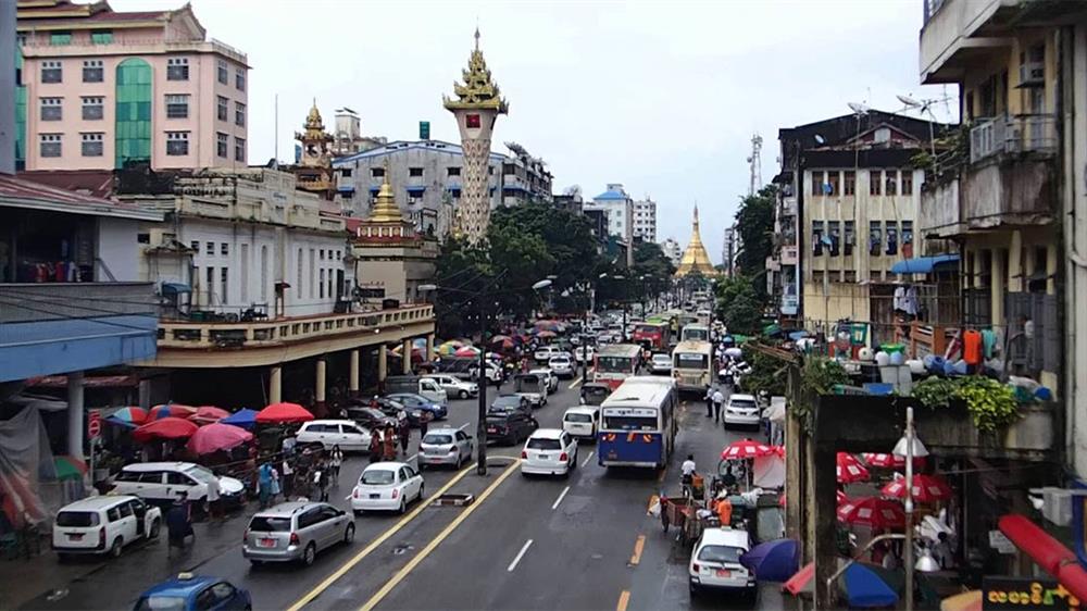01. China Town