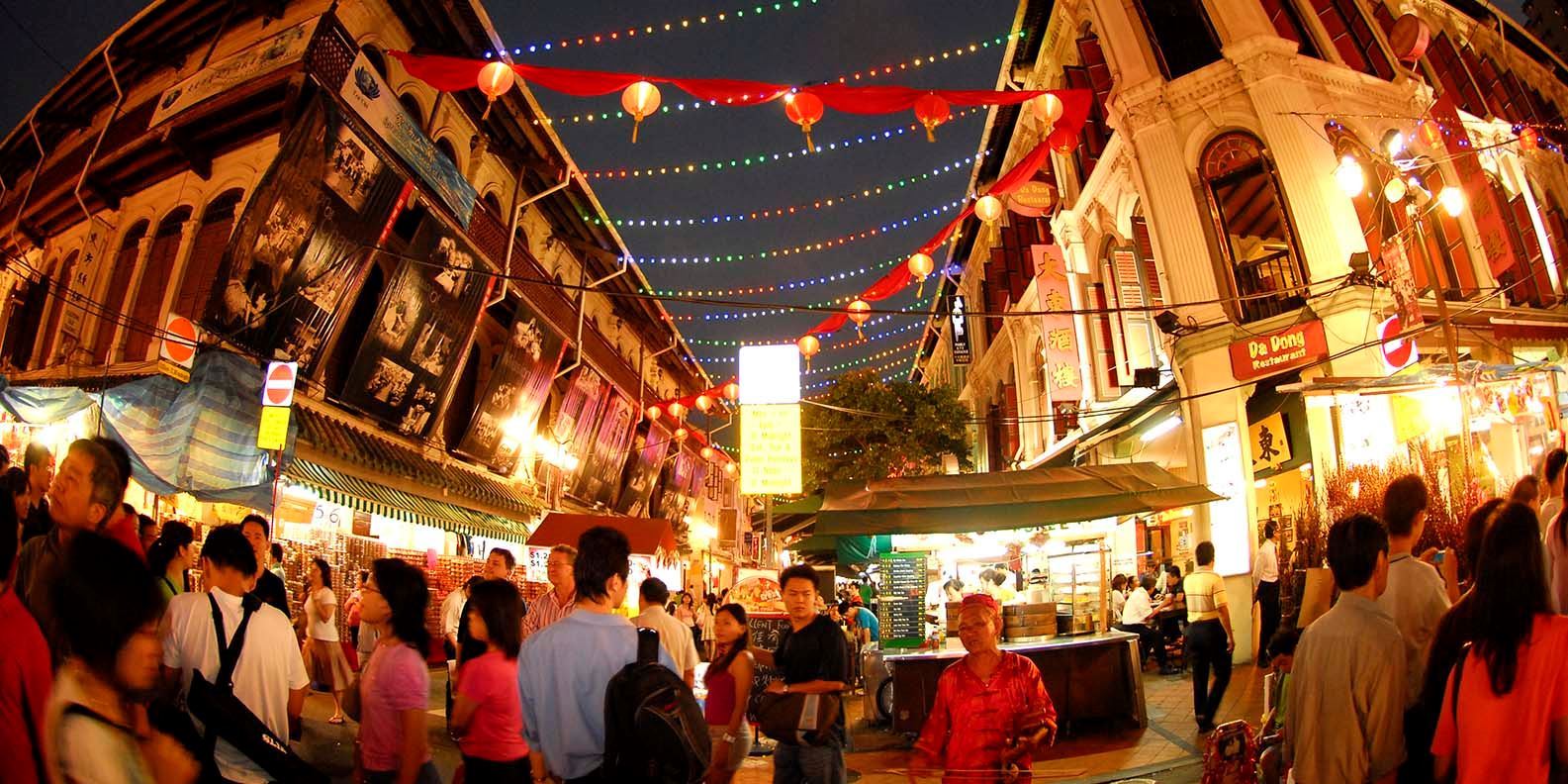 Tour tham quan Chinatown Singapore buổi tối