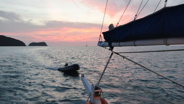 Tour bữa tối du thuyền ngắm hoàng hôn Langkawi