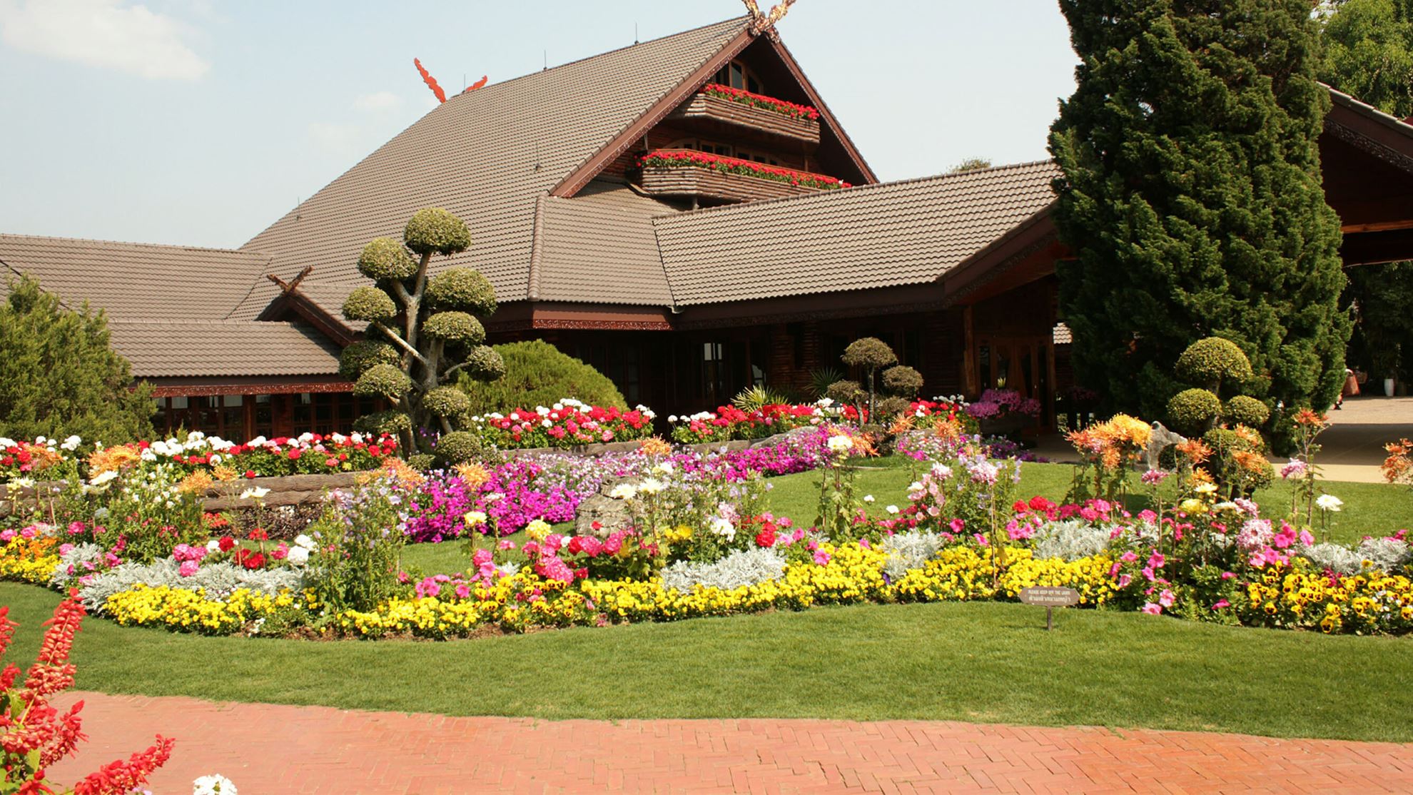 Hình của danh mục Mae Fah Luang Art & Cultural Park