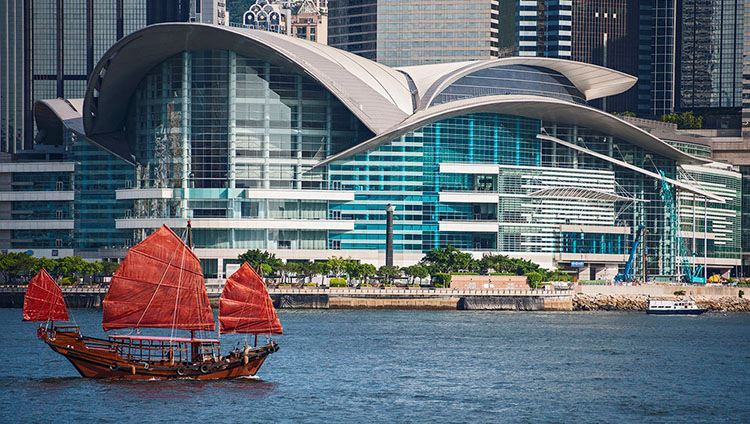 Dukling Cruise Hong Kong