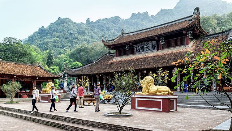 Tour tham quan Hà Nội - Chùa Hương 1 ngày