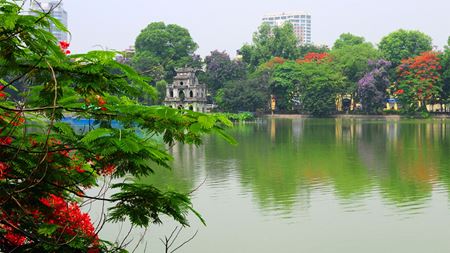 Hình của danh mục Hồ Gươm (Hồ Hoàn Kiếm)