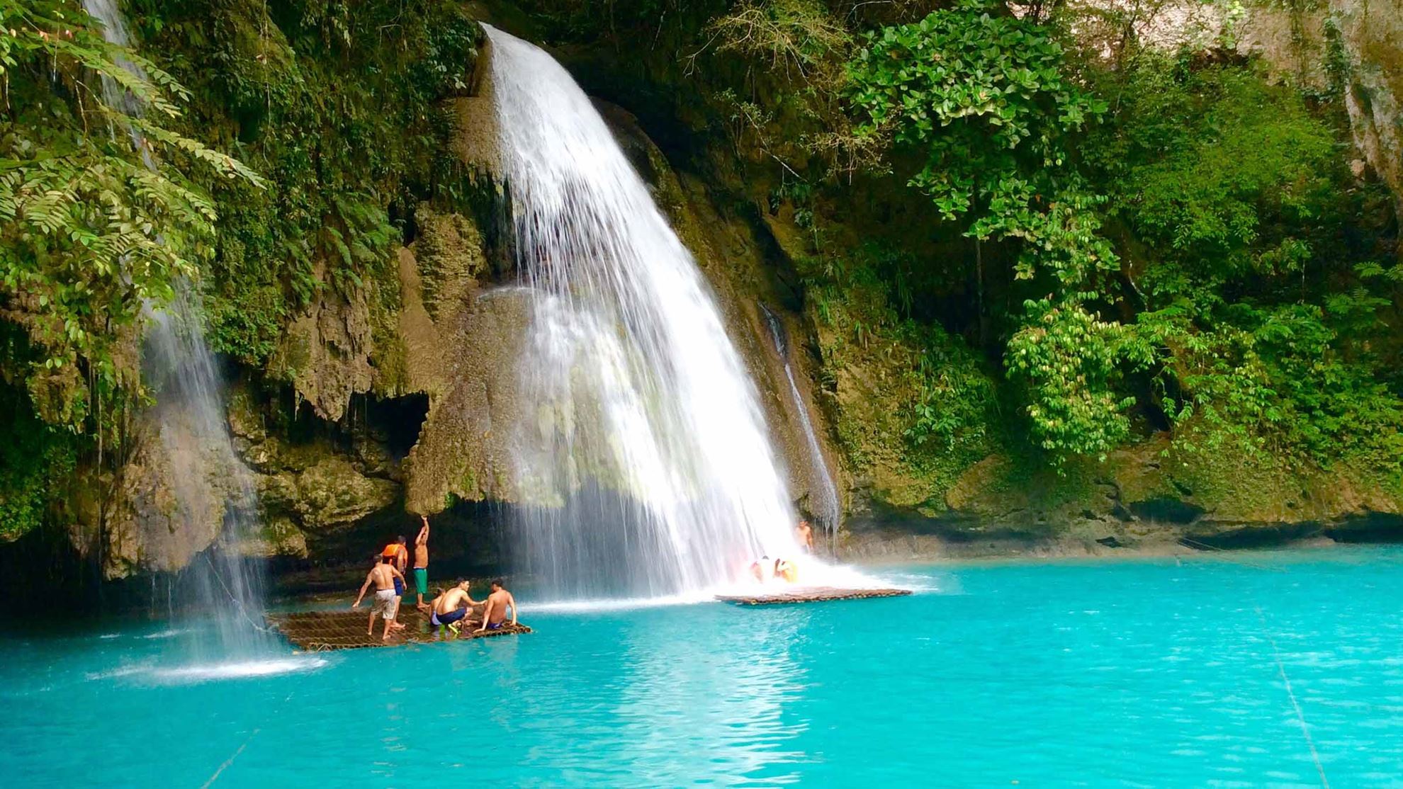 Hình của danh mục Kawasan Waterfalls - thác nước Kawasan