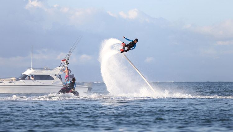 Flyboard Bali - chinh phục vùng biển Bali