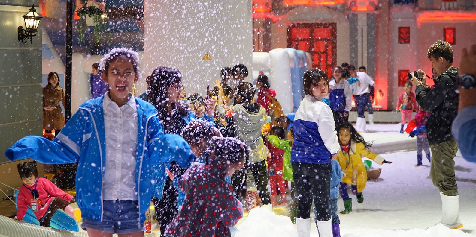 Vé Snow Town Sài Gòn