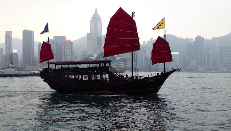 Dukling Cruise Hong Kong