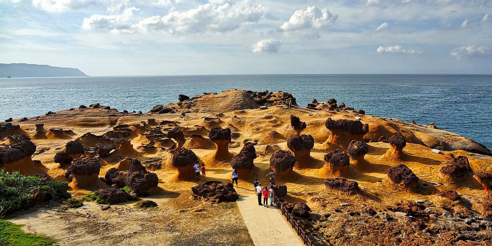 Vé Xe bus Ximen - Yehliu Geopark