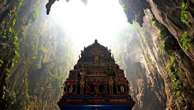 Tour ngoại ô Kuala Lumpur và động Batu