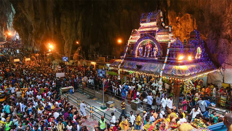 Tour ngoại ô Kuala Lumpur và động Batu