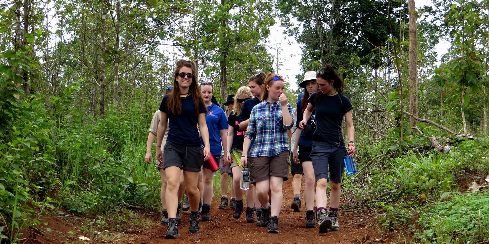 Tour trekking miền núi Chiang Dao