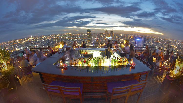 Ăn tối nhà hàng Vertigo and Moon Bar Bangkok