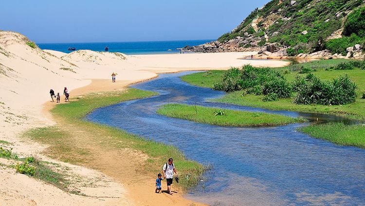 Tour  Phú Yên - Mũi Điện - Hòn Nưa