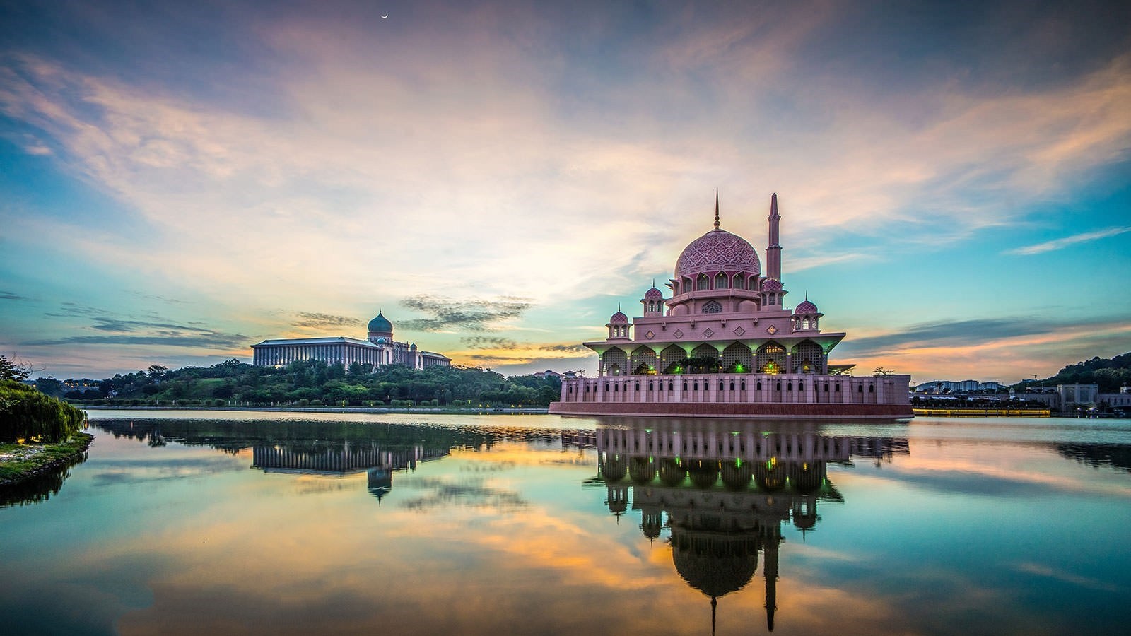 Hiển thị sản phẩm của danh mục Putrajaya