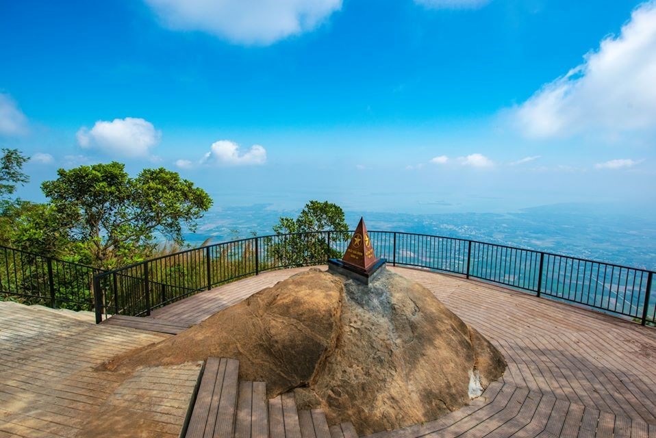 Cáp Treo Núi Bà Đen Tây Ninh