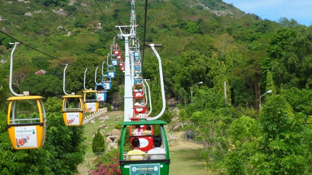 Vé cáp treo đồi Robin Đà Lạt