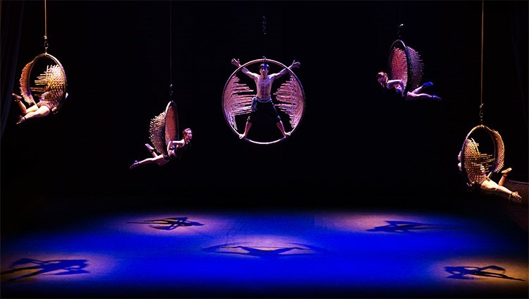 À Ố Show Hội An