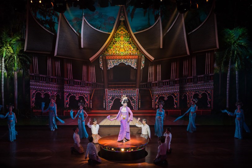 Alcazar Cabaret Show Pattaya