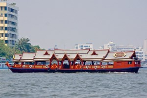 Ăn tối trên du thuyền Wanfah