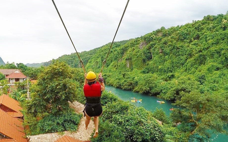 Tour Động Phong Nha – Sông Chày - Hang Tối (1 ngày)