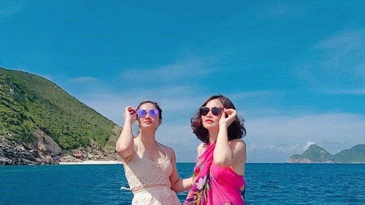 Tour Khám Phá Hòn Bảy Cạnh (nửa ngày)