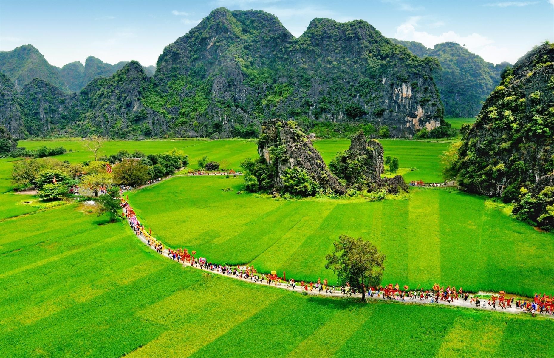 Hoa Lư - Tràng An - Hang Múa 1 ngày