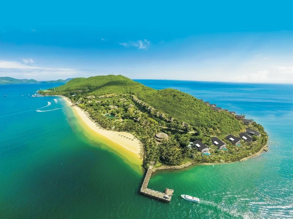 Tour Hòn Tằm (Tắm bùn + biển khu A + ăn trưa)