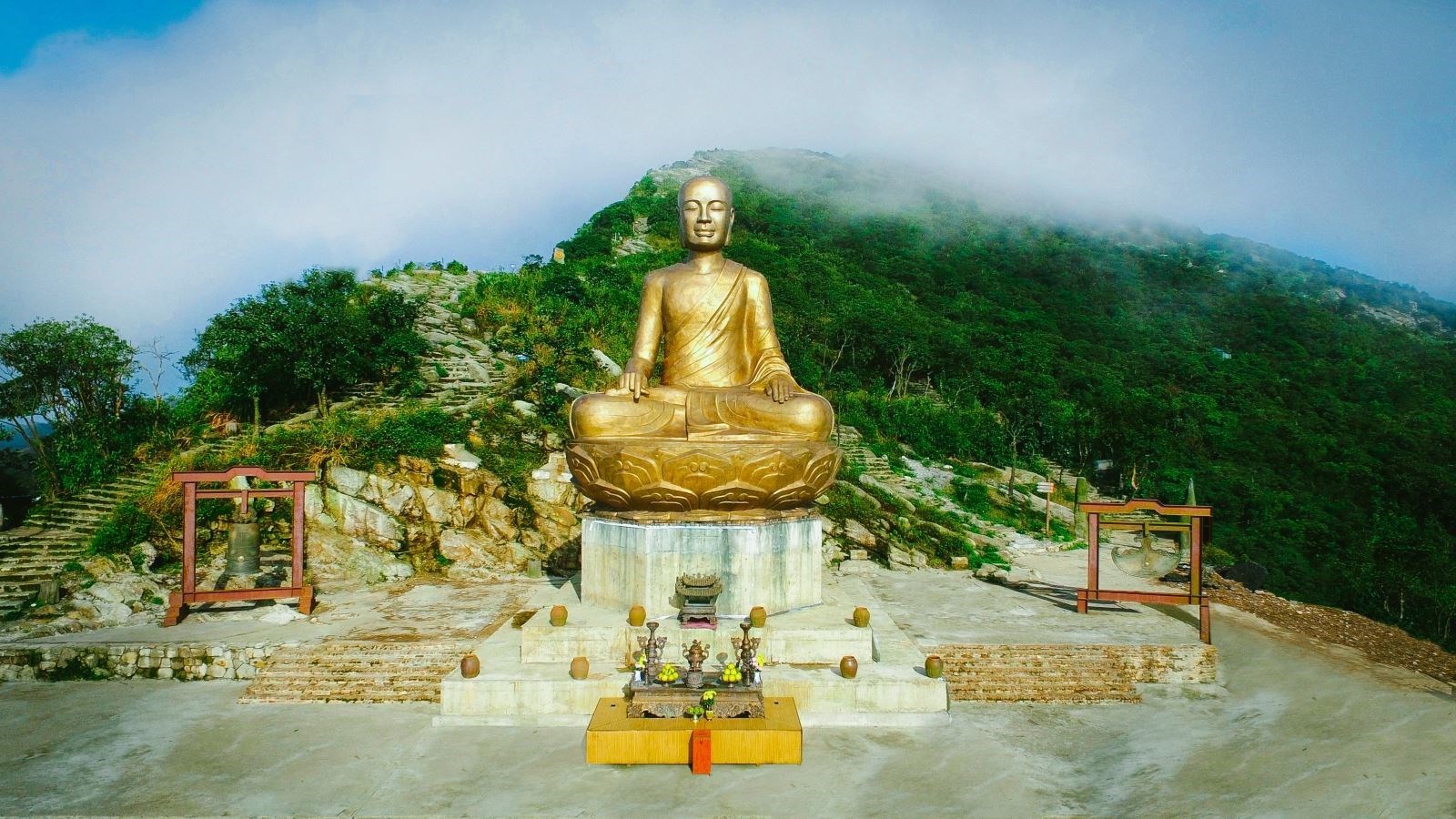 Tour Yên Tử - chùa Ba Vàng 1 ngày