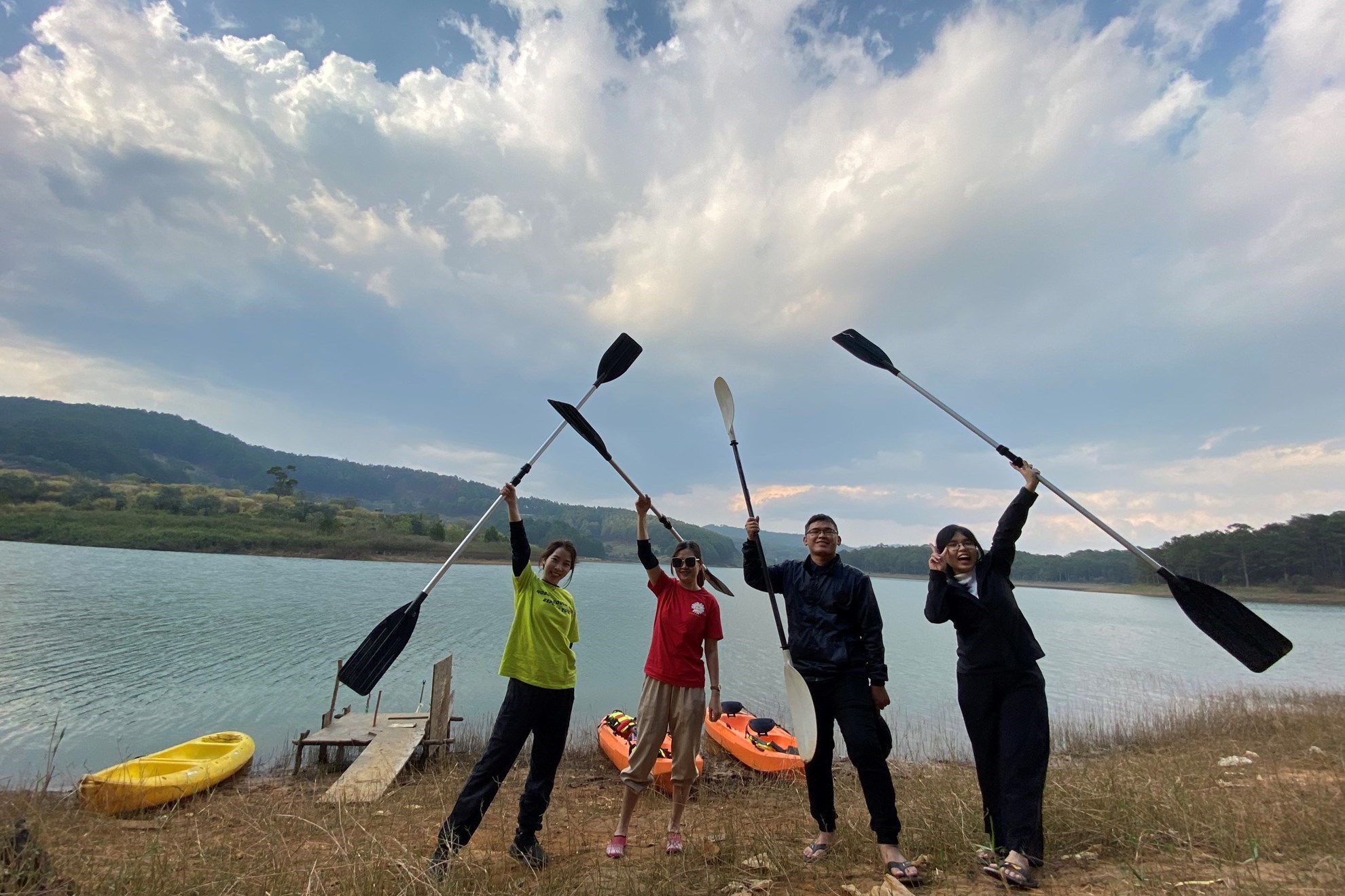 Tour Trekking Samson + Cắm Trại + Chèo thuyền