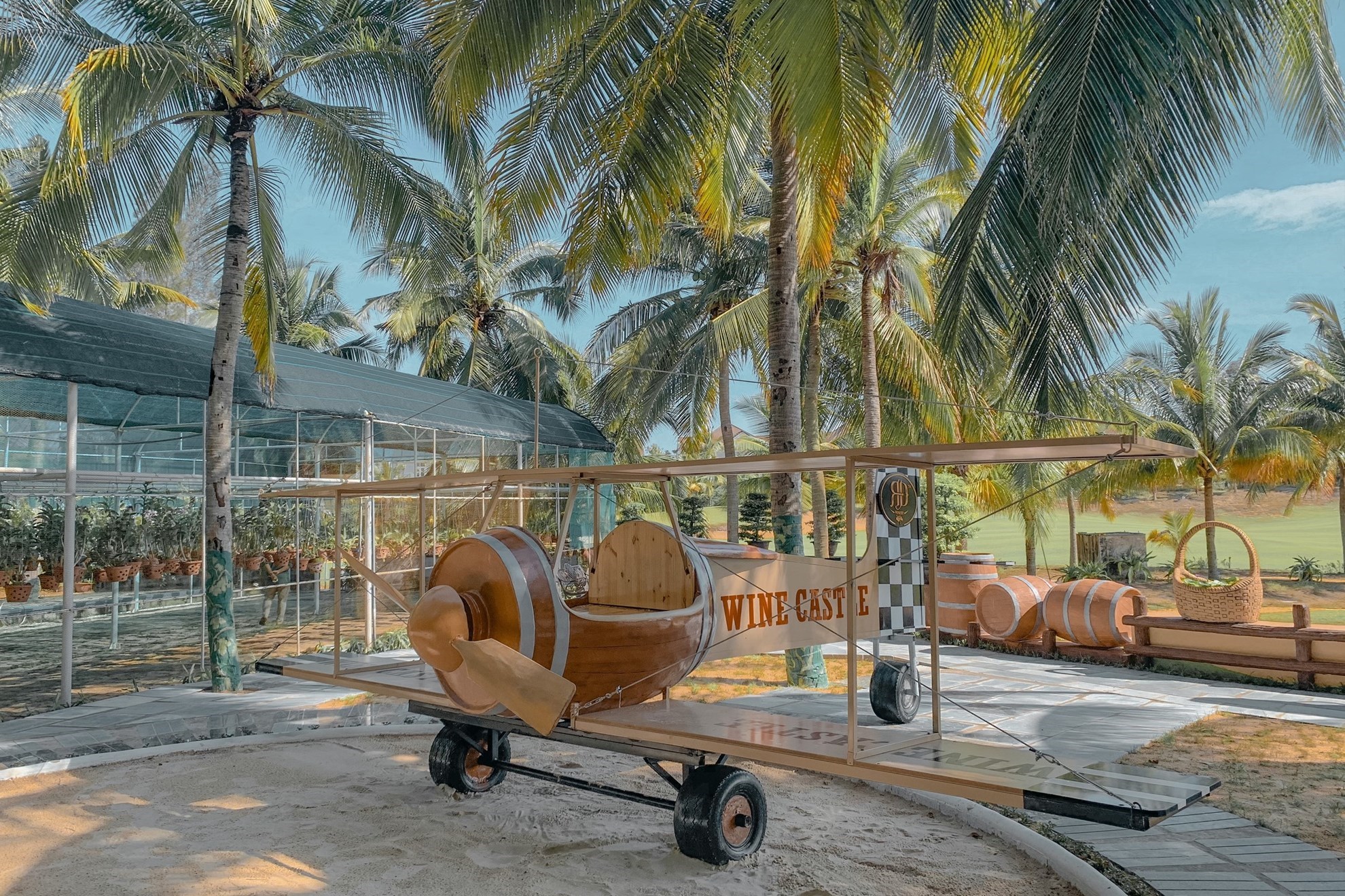 Vé Lâu đài rượu vang RD Phan Thiết