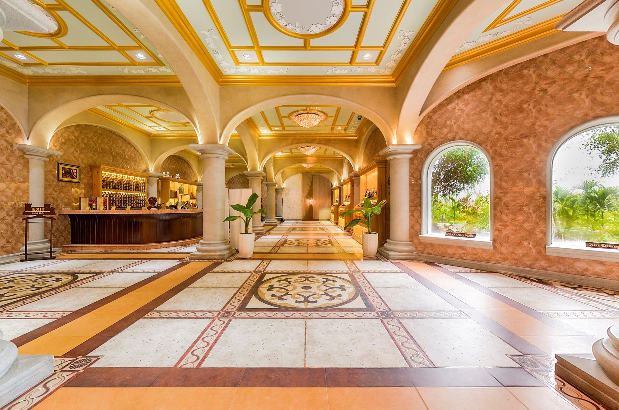 Vé Lâu đài rượu vang RD Phan Thiết