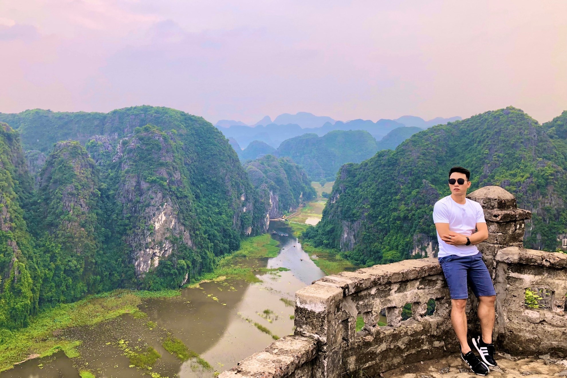 Tour tham quan Hoa Lư - Tam Cốc - Hang Múa (BUS)
