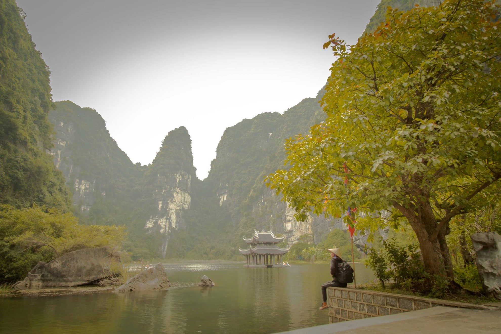 Bái Đính - Tràng An - Hang Múa (BUS)