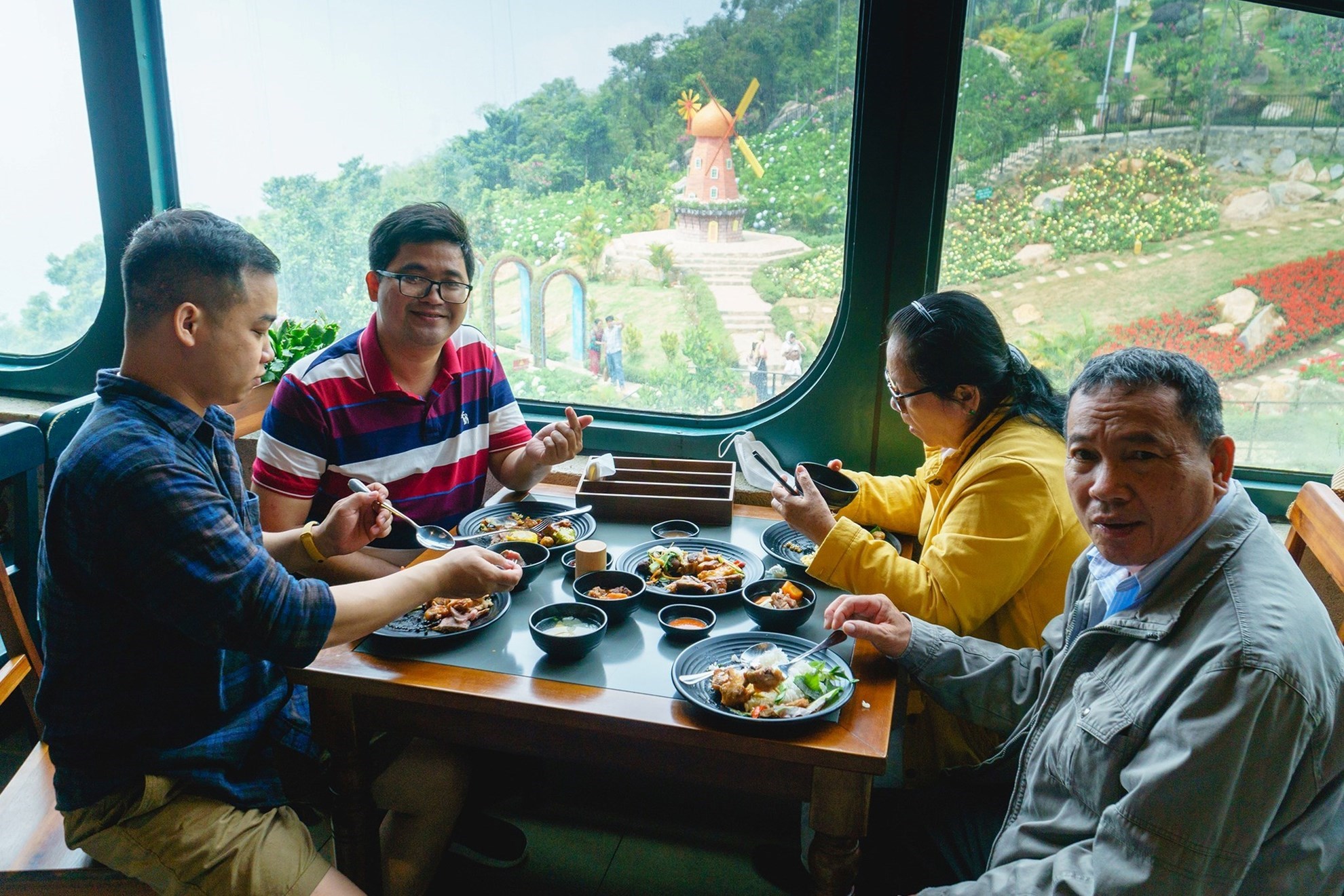 Cáp Treo Núi Bà Đen Tây Ninh