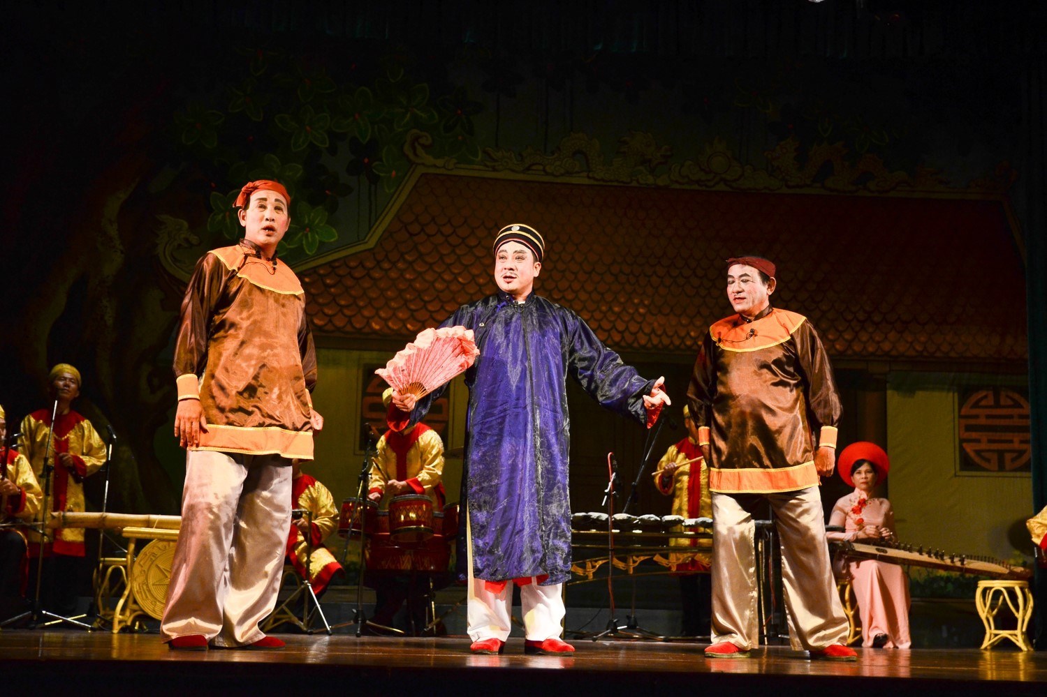 Show Diễn Hồn Việt