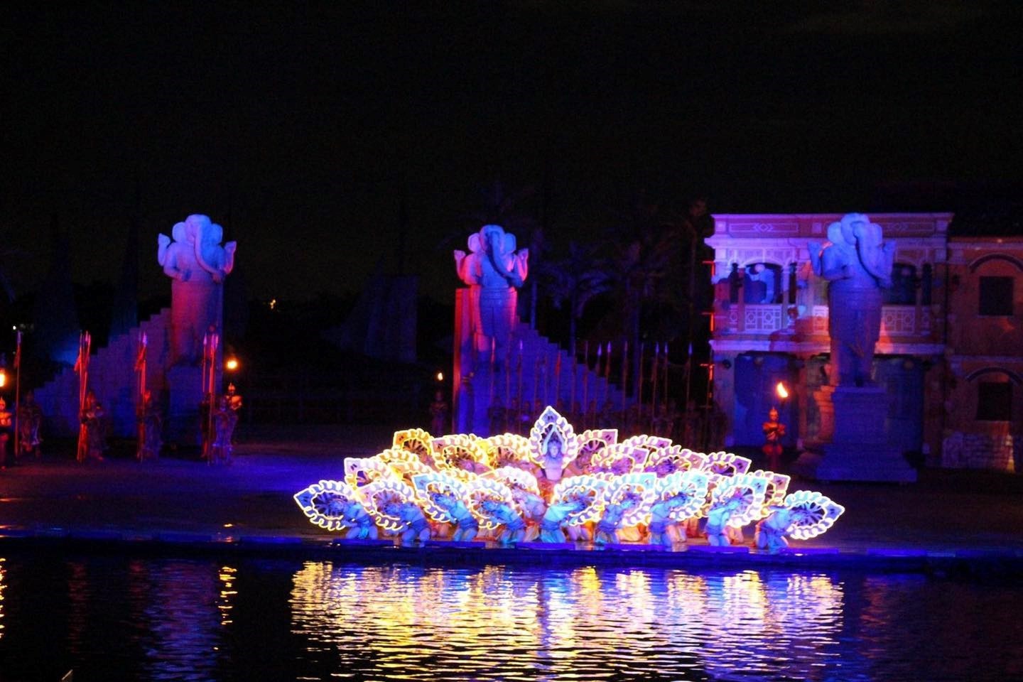 Ký Ức Hội An Show