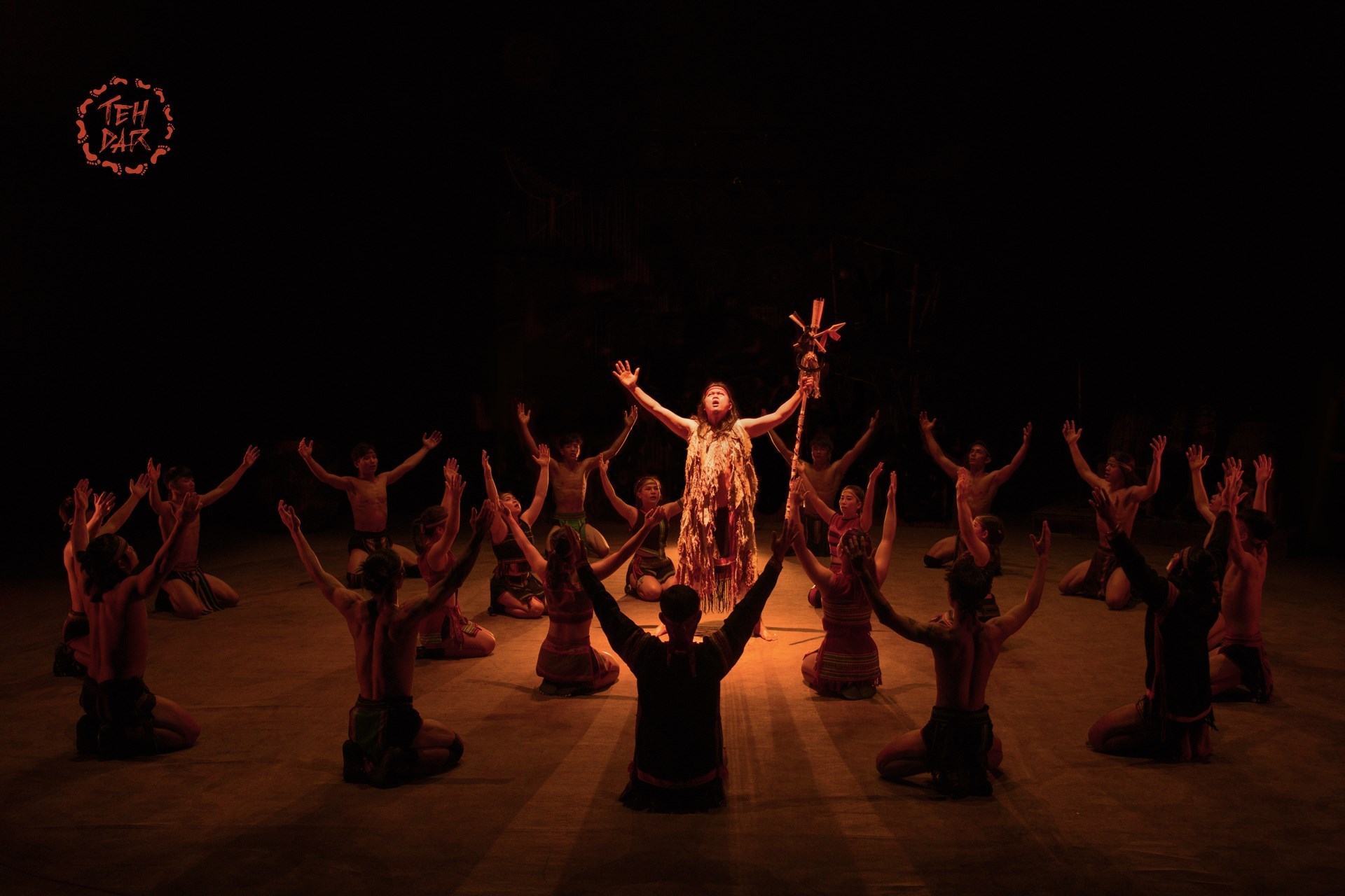 Teh Dar Show Hội An