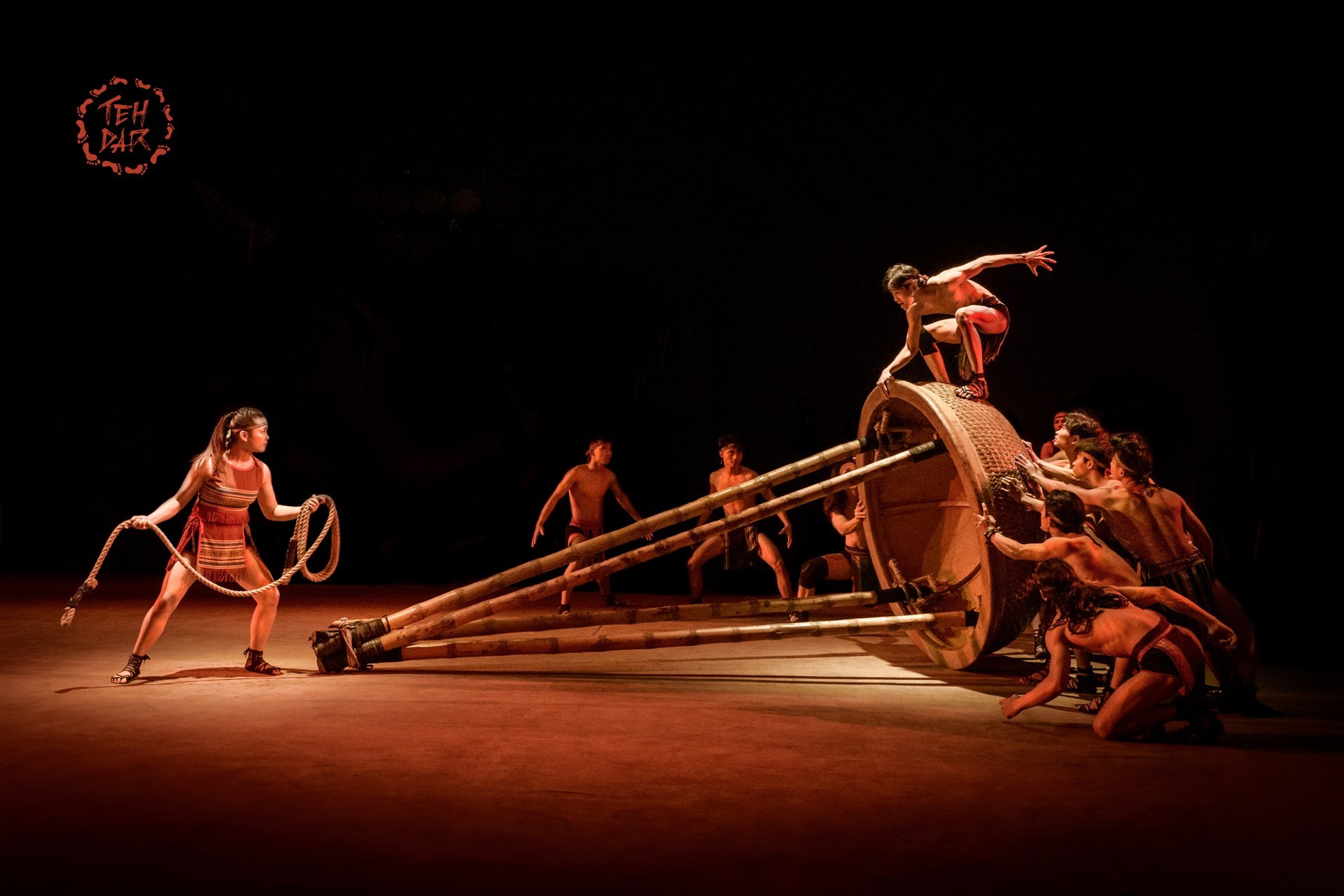Teh Dar Show Hội An