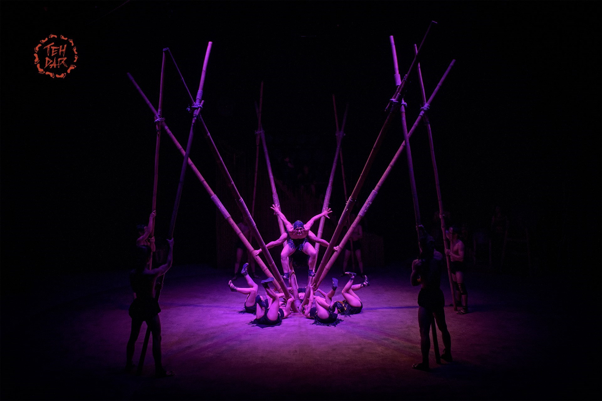 Teh Dar Show Hội An