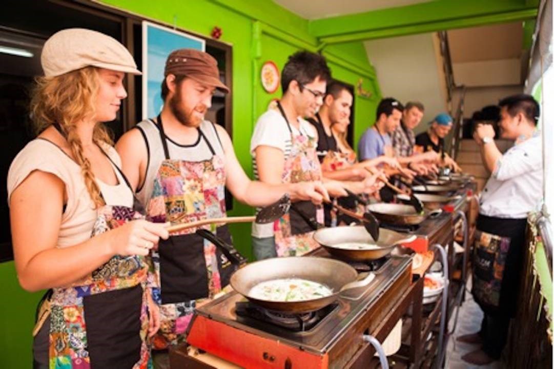 Học nấu ăn kiểu Thái tại trường Silom Thai