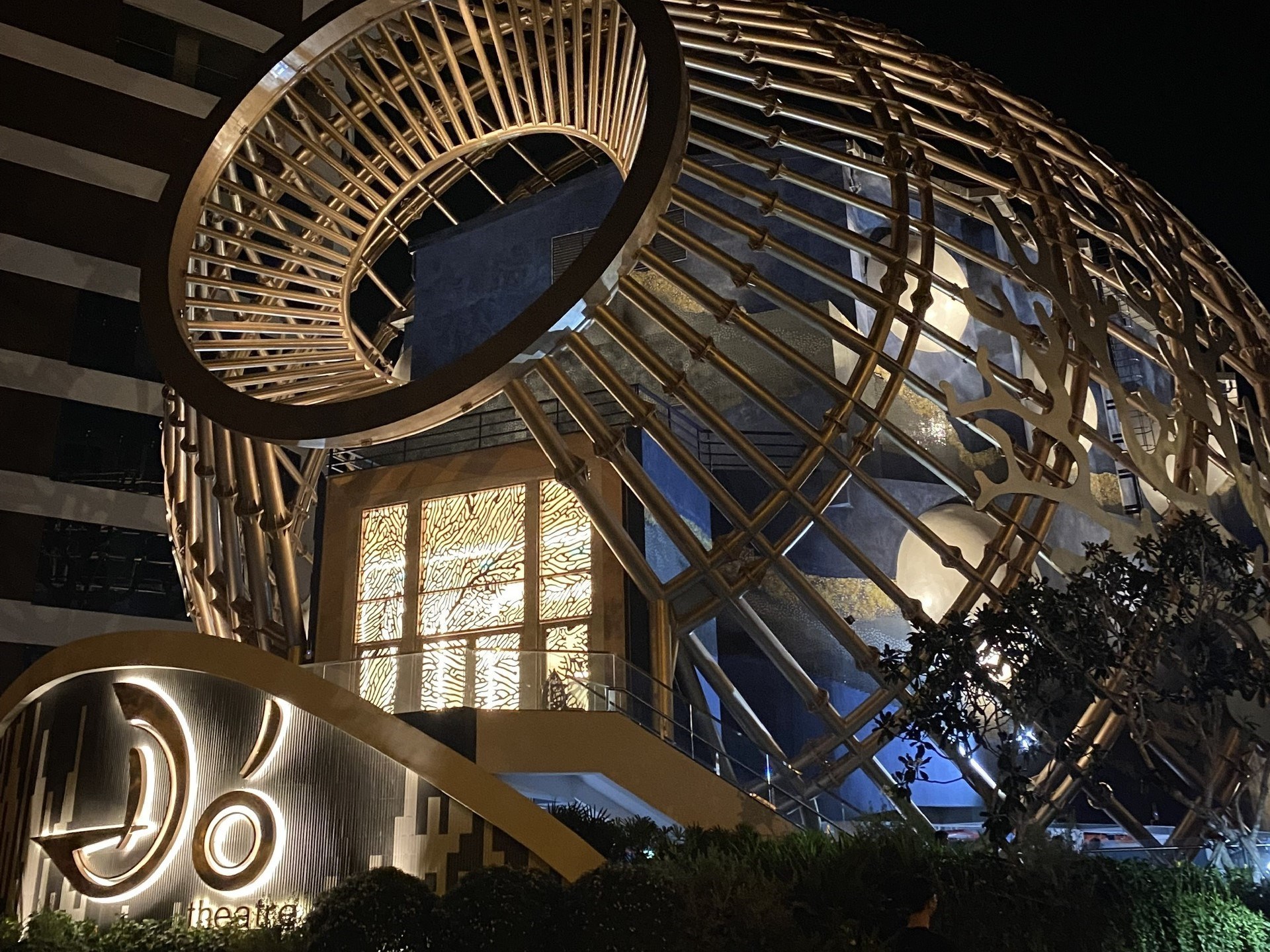 Tour Tham Quan Gành Nhảy - Nhà Hát Đó