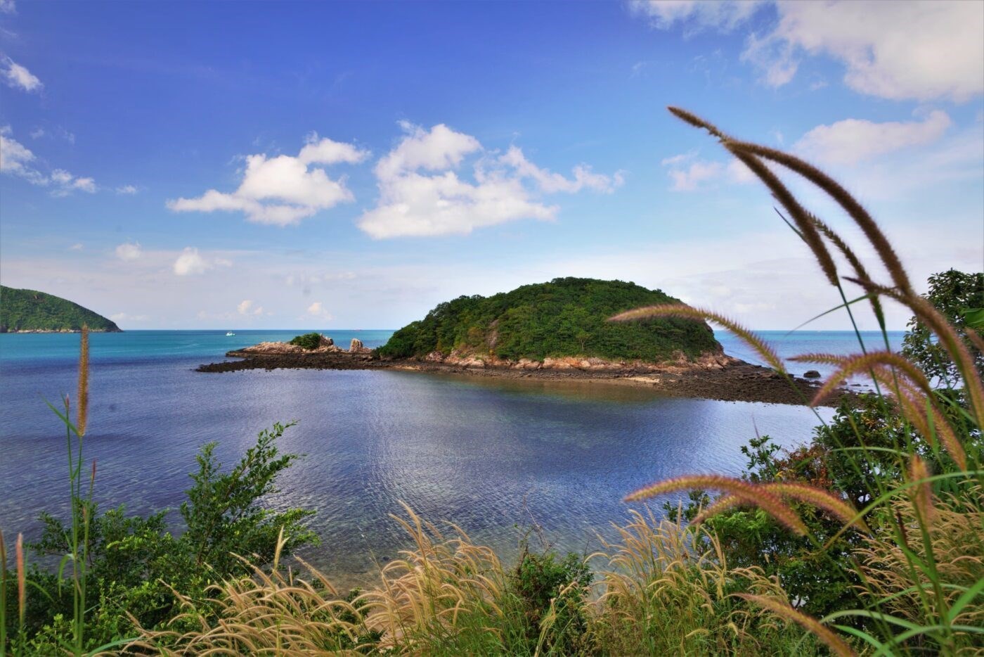 Tour Tham Quan Hòn Bà - Đỉnh Tình Yêu