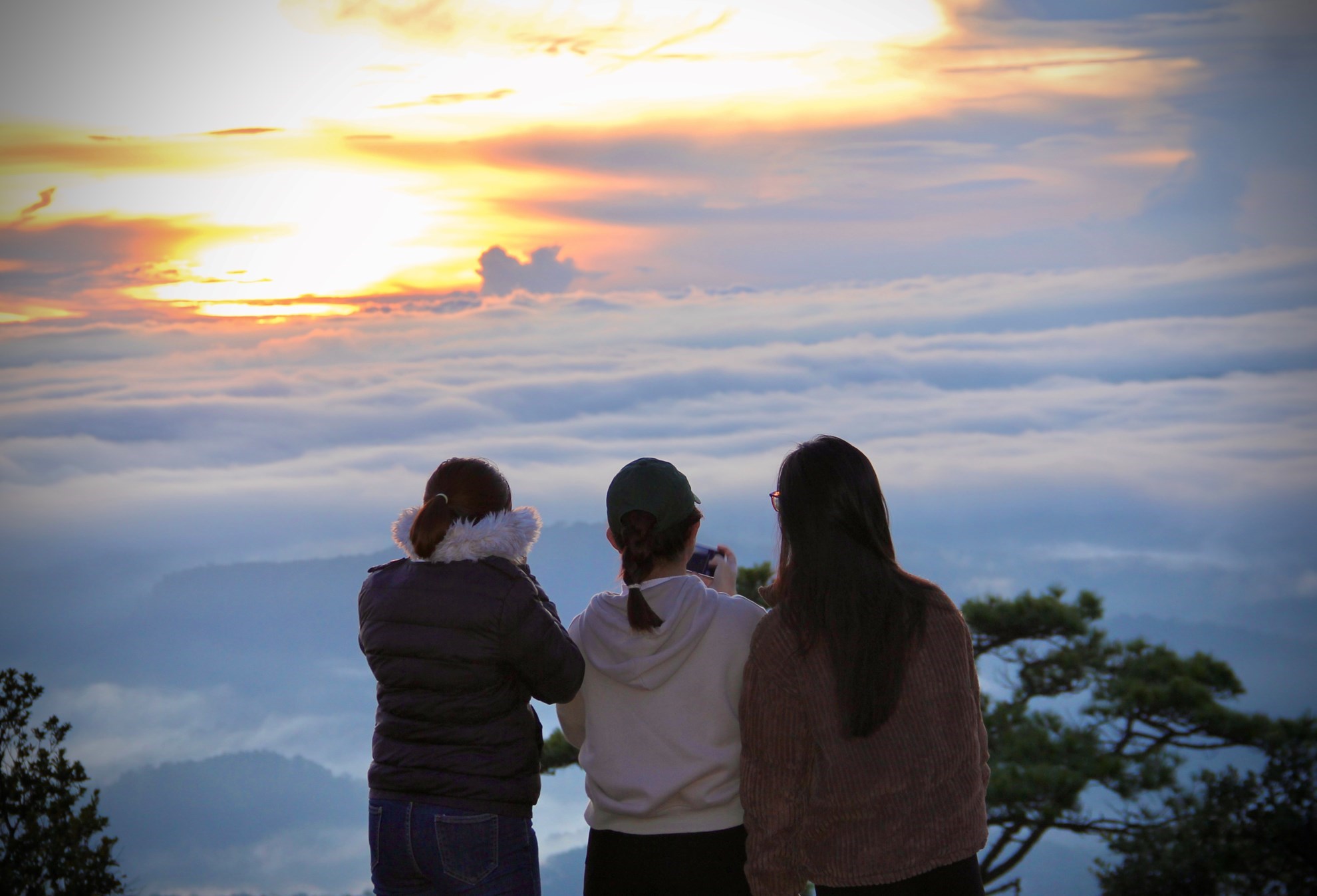 Tour Trekking Săn Mây Đỉnh Hòn Bồ (Pinhhat)