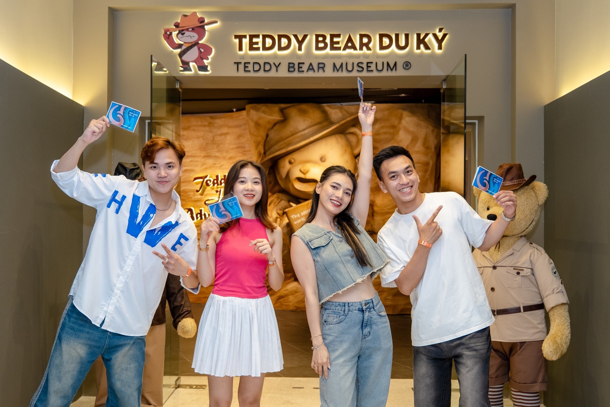 Daily Tour Grand World Phú Quốc.