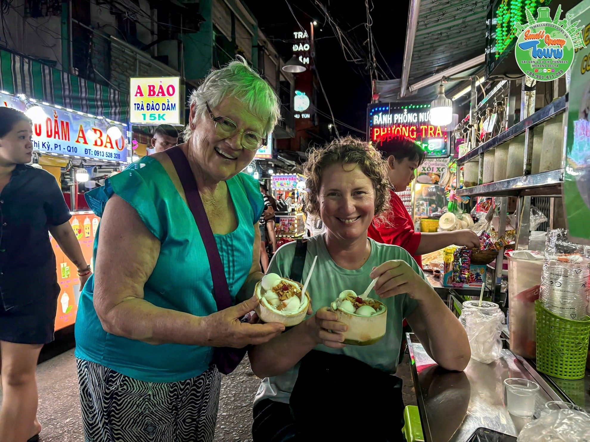 Food Tour Saigon về đêm - Dành cho khách quốc  tế